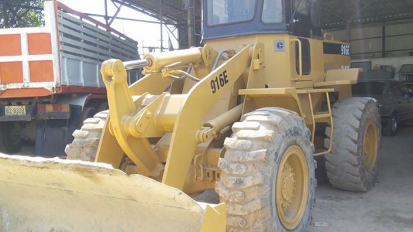 CAT 916 E สภาพสวยพร้อมใช้ต่อรองได้ CAT 916 E สภาพสวยพร้อมใช้ต่อรองได้
