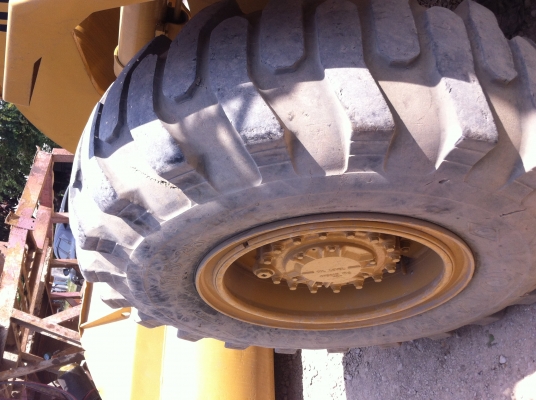 CAT 916 E สภาพสวยพร้อมใช้ต่อรองได้ CAT 916 E สภาพสวยพร้อมใช้ต่อรองได้