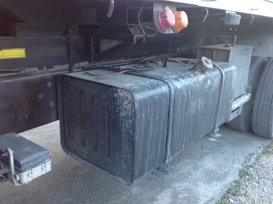 ขายสิบล้อ 360 พ่วง แม่ ลูก ปี 53