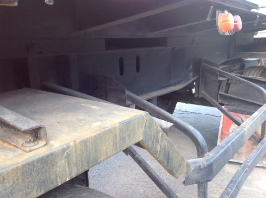 ขายสิบล้อ 360 พ่วง แม่ ลูก ปี 53