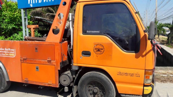 รถยก รถลากจูง 4ล้อกลาง ISUZU NKR-100แรง เทอร์โบฯ หัวการ์ตูน ห้างแท้ ยูโร2 ปี46 ติดตั้งชุดยก+อุปกรณ์ ระบบช้อนล้อ เอกสารเล่มทะเบียน **ขาย ISUZU NKR 100แรง หัวการ์ตูน 4ล้อกลาง รถยก/ลากจูง ระบบช้อนล้อ สภาพพร้อมใช้ พร้อมทำเงิน เอกสารเล่มท รถยก รถลากจูง 4ล้อกลาง ISUZU NKR-100แรง เทอร์โบฯ หัวการ์ตูน ห้างแท้ ยูโร2 ปี46 ติดตั้งชุดยก+อุปกรณ์ ระบบช้อนล้อ เอกสารเล่มทะเบียน **ขาย ISUZU NKR 100แรง หัวการ์ตูน 4ล้อกลาง รถยก/ลากจูง ระบบช้อนล้อ สภาพพร้อมใช้ พร้อมทำเงิน เอกสารเล่มท