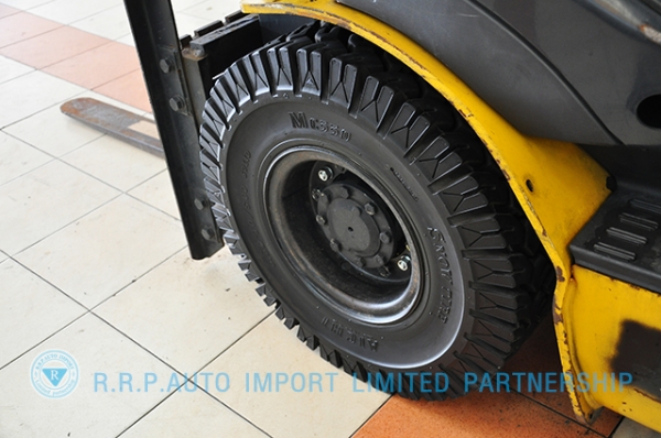 ขายรถโฟล์คลิฟท์มือสอง KOMATSU รุ่น FD15C-658111 ราคา 275,000 บาท นำเข้าจากญี่ปุ่น ไม่เคยใช้งา่นในไทย