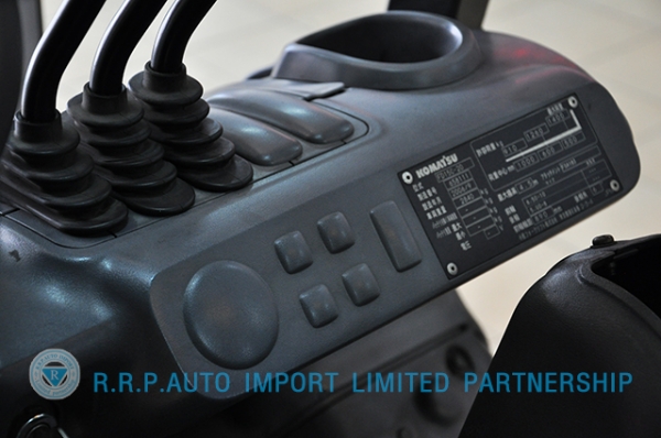 ขายรถโฟล์คลิฟท์มือสอง KOMATSU รุ่น FD15C-658111 ราคา 275,000 บาท นำเข้าจากญี่ปุ่น ไม่เคยใช้งา่นในไทย