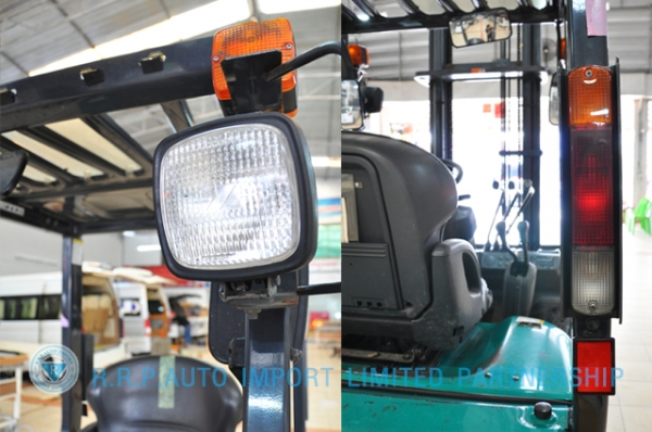 ขายรถโฟล์คลิฟท์มือสอง KOMATSU รุ่น FD15C-658111 ราคา 275,000 บาท นำเข้าจากญี่ปุ่น ไม่เคยใช้งา่นในไทย