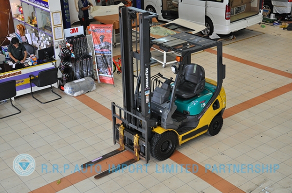 ขายรถโฟล์คลิฟท์มือสอง KOMATSU รุ่น FD15C-658111 ราคา 275,000 บาท นำเข้าจากญี่ปุ่น ไม่เคยใช้งา่นในไทย