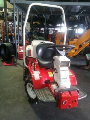 ขายรถไถนั่งขับ Yanmar UP2 4WD สภาพสวยๆๆ