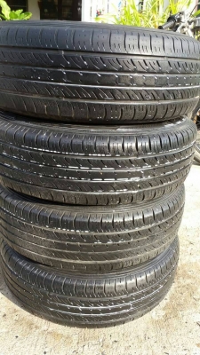 ยาง dunlop 185 70 14 ปี 13 ชุดล่ะ 2300
