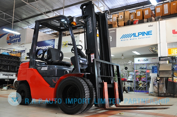 ขายรถโฟล์คลิฟท์มือสอง TOYOTA รุ่น 8FG25-31365 ราคา xxx,xxx บาท นำเข้าจากประเทศญี่ปุ่น 100\% ไม่เคยใช้งานในไทย