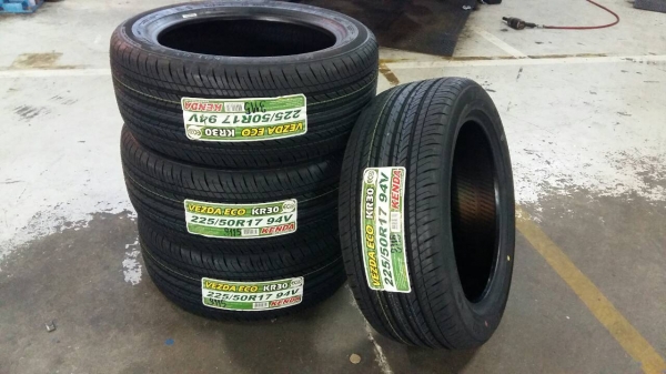 KENDA VEZDA ECO KR30 225/50R17 เส้นละ 2,500 บาท