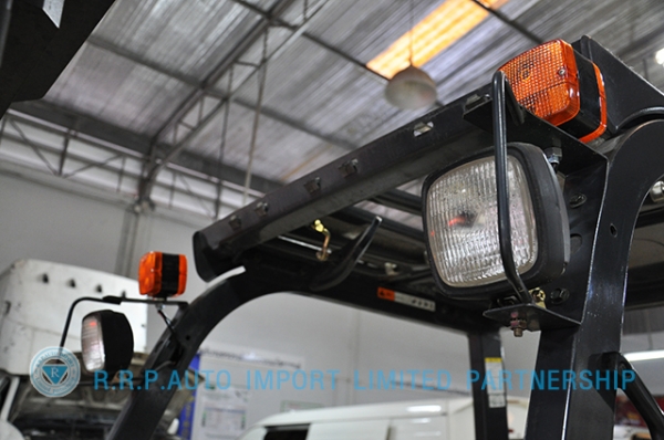 ขายรถโฟล์คลิฟท์มือสอง KOMATSU รุ่น FG25T-571949 ราคา xxx,xxx บาท นำเข้าจากญี่ปุ่น ไม่เคยใช้งา่นในไทย