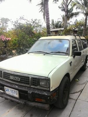 KB แวน 46500 บาท ตามสภาพ เครื่องฝาทอง ลงเล่มเรียบร้อยแล้ว ภาษี ไม่ขาด