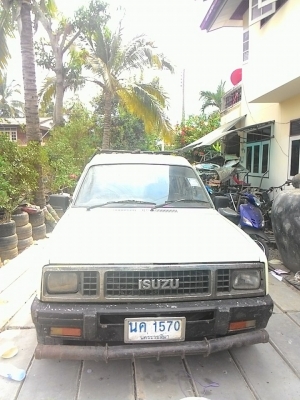 KB แวน 46500 บาท ตามสภาพ เครื่องฝาทอง ลงเล่มเรียบร้อยแล้ว ภาษี ไม่ขาด