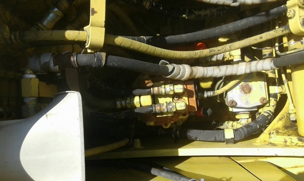 ขาย KOMATSU PC120-6E มาใหม่ เก่าญี่ปุ่นแท้  รถสวยสภาพดี พร้อมใช้  สนใจโทร 089-3818694 ดวงนภา