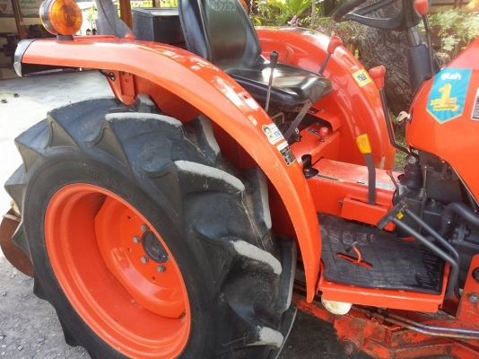 คูโบต้า L3608 4 WD