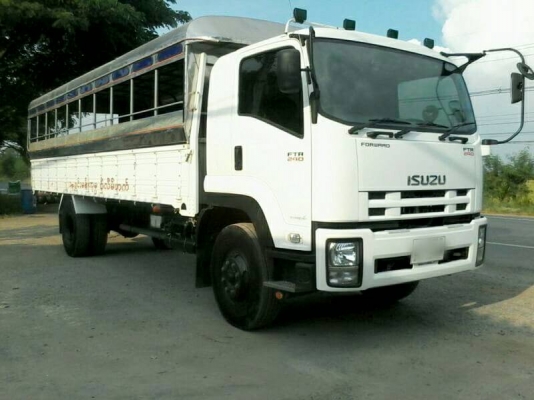 ขายรถอีซูซุ 240 แรง ปี 55 ยาวพิเศษ 7.6 ม. วิ่งน้อย ไมล์ 32900 รถสวยจัด เหมือนใหม่ จัดแนนท์ได้ครับ สนใจติดต่อได้ที่ 081-9420141 , 081-5715326 ขายรถอีซูซุ 240 แรง ปี 55 ยาวพิเศษ 7.6 ม. วิ่งน้อย ไมล์ 32900 รถสวยจัด เหมือนใหม่ จัดแนนท์ได้ครับ สนใจติดต่อได้ที่ 081-9420141 , 081-5715326