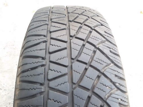 ขายยาง265/70/16 ปี 1813  MICHERLIN CROSS  4 เส้น