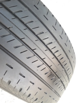 ขายยาง215/65/16 ปี 3314  BRIDGESTONE  R611  4 เส้น