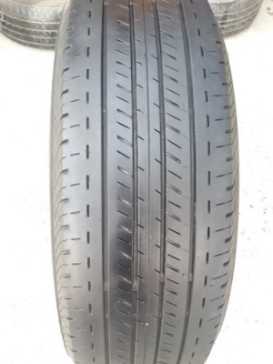 ขายยาง215/65/16 ปี 3314  BRIDGESTONE  R611  4 เส้น