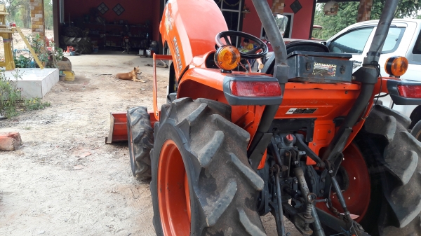 ขายรถไถL3608ใบมีดผาลและโรตารี้พร้อมใช้ครับ