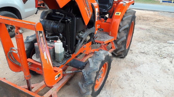 ขายรถไถL3608ใบมีดผาลและโรตารี้พร้อมใช้ครับ