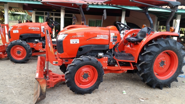 ขายรถไถคูโบต้า  KUBOTA     L4708SP (4WD)