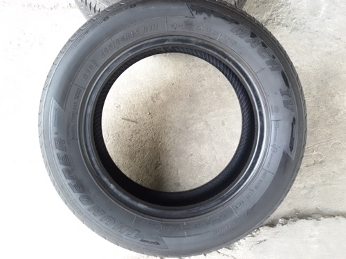 ขายยาง195/65/15 ปี 3512 THUNDER 4 ล้อ