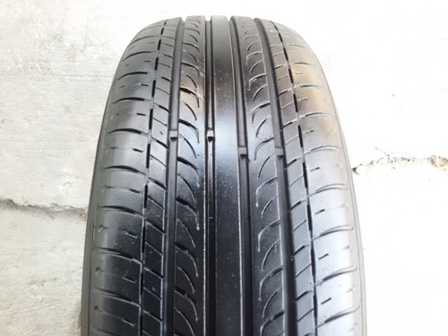 ขายยาง195/65/15 ปี 3512 THUNDER 4 ล้อ