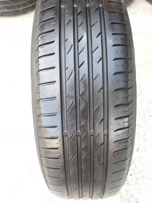 ขายยยาง195/65/15 ปี 3214 ROADSTONE 4 เส้น