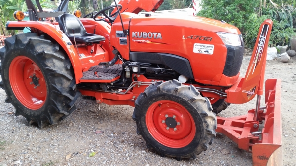 ขายรถไถคูโบต้า  KUBOTA     L4708 (4WD)  สีเดิมจากโรงงานทั้งคัน