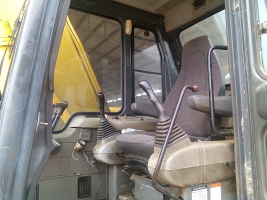 ขายรถแบคโฮ KOMATSU PC120-6E ซีเรียล 52968 เอกสารอินวอย ระบบไฟเต็ม ราคา 950000