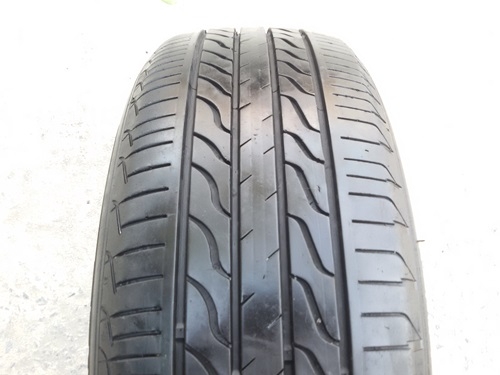 ขายยาง195/60/15 ปี 13/3เส้นปี12/1เส้น  MICHERLIN PRIMACY  4 เส้น