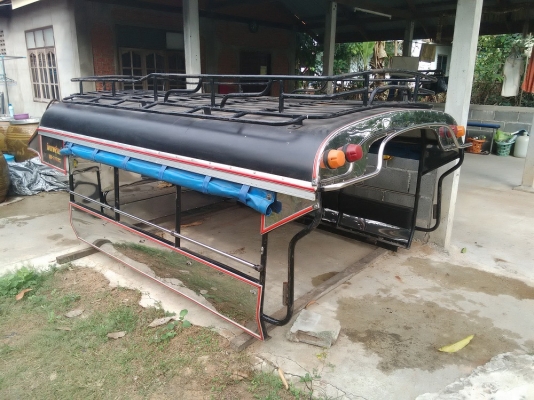 ขายหลังคากระบะ ใช้กับรุ่น Chevrolet  และ isuzu 2ประตู มี cab (สภาพสวย ใช้งานน้อยมาก) สนใจโทรมาต่อรองราคาได้ครับ