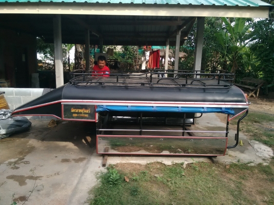 ขายหลังคากระบะ ใช้กับรุ่น Chevrolet  และ isuzu 2ประตู มี cab (สภาพสวย ใช้งานน้อยมาก) สนใจโทรมาต่อรองราคาได้ครับ