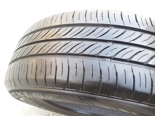 ขายยาง185/60/15 ปี 4113 DUNLOP EC300  4  เส้น