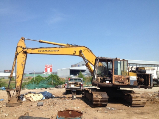 ขายรถแบคโฮ KOMATSU PC200-3 พร้อมหัวดูดแม่เหล็ก ราคา 420000