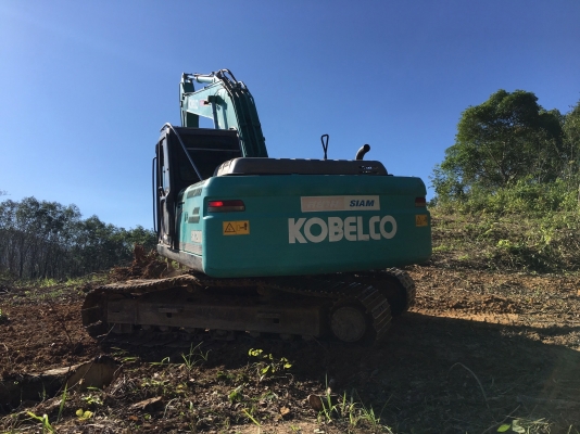 รถแบคโฮ  KOBELCO  YN - 12  ( รถทำงาน 1x,5xx ชม. )    สนใจติดต่อ  081 - 6079515