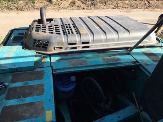 รถแบคโฮ  KOBELCO  YN - 12  ( รถทำงาน 1x,5xx ชม. )    สนใจติดต่อ  081 - 6079515