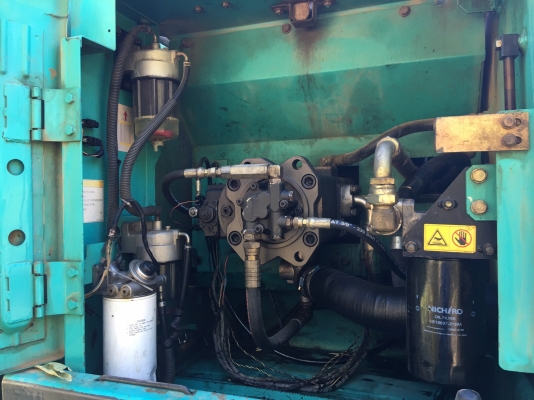 รถแบคโฮ  KOBELCO  YN - 12  ( รถทำงาน 1x,5xx ชม. )    สนใจติดต่อ  081 - 6079515