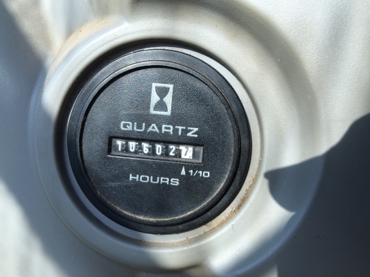 รถแบคโฮ  KOBELCO  YN - 12  ( รถทำงาน 1x,5xx ชม. )    สนใจติดต่อ  081 - 6079515