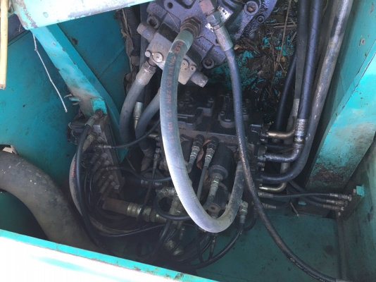 รถแบคโฮ  KOBELCO  YN - 12  ( รถทำงาน 1x,5xx ชม. )    สนใจติดต่อ  081 - 6079515