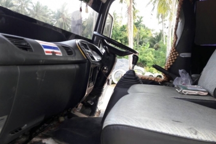 รถอีซุซุ 10 ล้อดั้ม FXZ 270 แรงม้า ปี 39.   สนใจติดต่อ  081 - 6079515