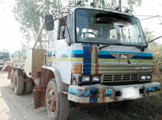 HINO KT 925 - 185 HP HO7C สิบล้อเพลาเดียว เทรลเลอร์ท้ายลาดขึ้นรถแบ็คโฮร SK-200 วางหัวใหม่กับเครื่องยนต์ลงเล่มครบถูกต้อง เครื่องยนต์แน่นแรงดี ภายในเก๋งคอนโซลครบพร้อม พวงมาลัยเพาเวอร์ ระบบเบรคทริ๊ปฟี้ ช่วงล่างเพลาเดียวเดิมๆ คัชซีไม่มีบวม ยางสภาพดีประมาณ 60\% HINO KT 925 - 185 HP HO7C สิบล้อเพลาเดียว เทรลเลอร์ท้ายลาดขึ้นรถแบ็คโฮร SK-200 วางหัวใหม่กับเครื่องยนต์ลงเล่มครบถูกต้อง เครื่องยนต์แน่นแรงดี ภายในเก๋งคอนโซลครบพร้อม พวงมาลัยเพาเวอร์ ระบบเบรคทริ๊ปฟี้ ช่วงล่างเพลาเดียวเดิมๆ คัชซีไม่มีบวม ยางสภาพดีประมาณ 60\%