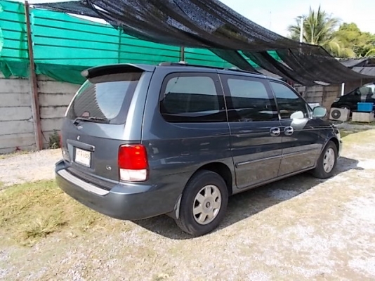 KIA CARNIVAL 2.4 GS