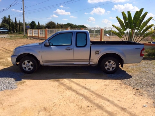 ขายครับ. D-MAX SLX 2.5di turbo พร้อมลุย ขายครับ. D-MAX SLX 2.5di turbo พร้อมลุย