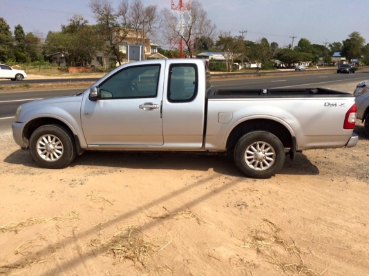 ขาย D-MAX SLX 2.5i tec ปี49. พร้อมลุยครับผม