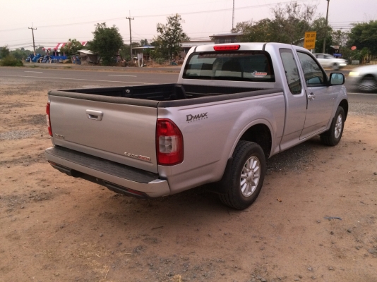 ขาย D-MAX SLX 2.5i tec ปี49. พร้อมลุยครับผม