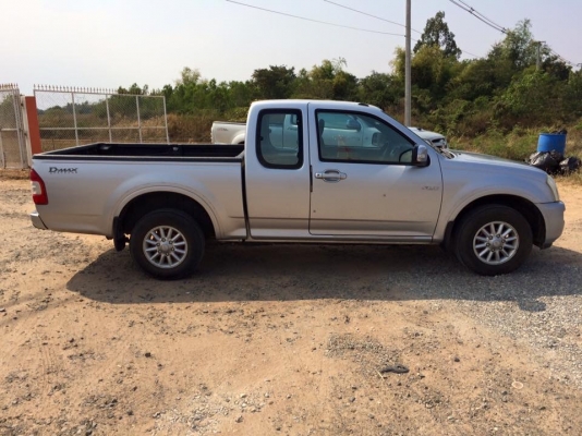 ขาย D-MAX SLX 2.5i tec ปี49. พร้อมลุยครับผม