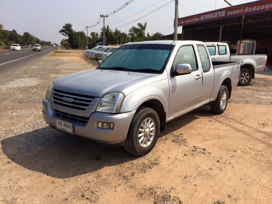 ขาย D-MAX SLX 2.5i tec ปี49. พร้อมลุยครับผม