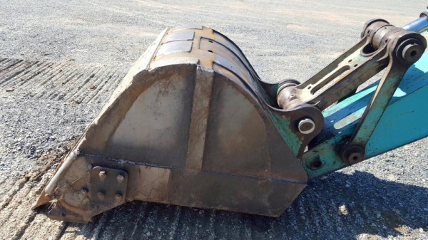 **1,800,000 บ.ต่อรอง/// แบคโฮ KOBELCO MARK-6 Super YN10 SK-200 ไฟฟ้าเต็ม เล่มทะเบียนครบ **ขาย KOBELCO MARK 6 SK200 Super YN10 แบคโฮ สภาพสวยเต็ม พร้อมใช้งาน เอกสารเล่มทะเบียนครบ HYD.EACAVATOR KOBELCO SK200 MARK-6 Super YN10 S/N.YN10-38686 ไฟฟ้าครบ เครื่องเ