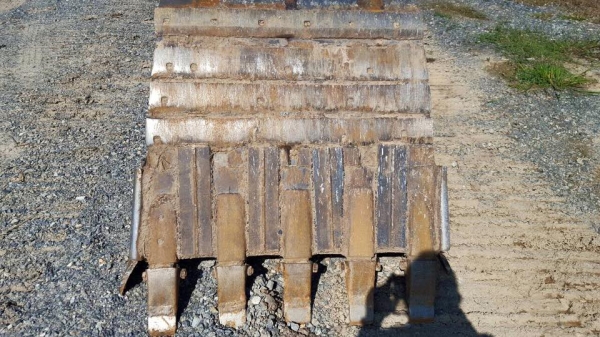 **1,800,000 บ.ต่อรอง/// แบคโฮ KOBELCO MARK-6 Super YN10 SK-200 ไฟฟ้าเต็ม เล่มทะเบียนครบ **ขาย KOBELCO MARK 6 SK200 Super YN10 แบคโฮ สภาพสวยเต็ม พร้อมใช้งาน เอกสารเล่มทะเบียนครบ HYD.EACAVATOR KOBELCO SK200 MARK-6 Super YN10 S/N.YN10-38686 ไฟฟ้าครบ เครื่องเ